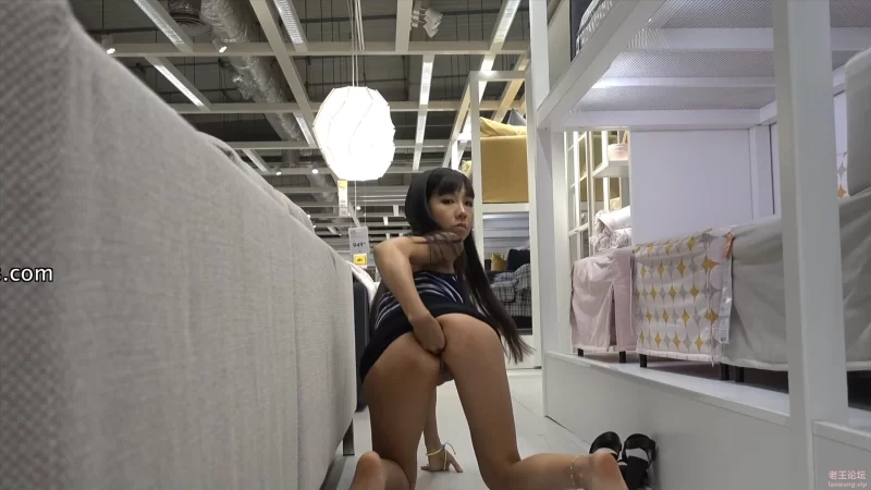 [Manyvids] Littlesubgirl - Public IKEA Naked, Anal, &amp; Squirts.mp4_20240615_12473.jpg