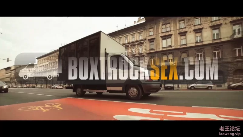 BoxTruckSex.com - Eva Briancon gets Fingered in the Public Sex Truck.mp4_2024121.jpg